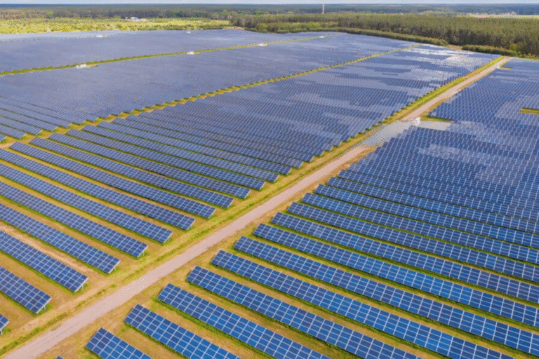 How Solar Energy Plays a Key Role in Achieving India’s Renewable Energy Goals for 2030
